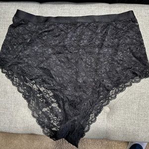 Extra High Waisted Lace Brief